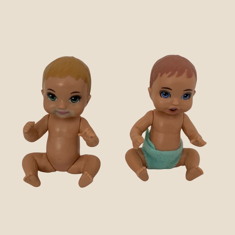 Barbie Skipper Babysitters Inc Baby Doll Set 2 Pack HBP34 Blonde Red Hair Mattel